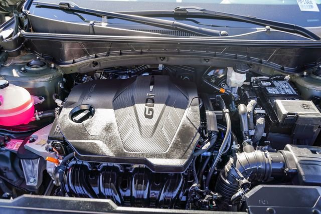 Used 2025 Hyundai Tucson SE image 28