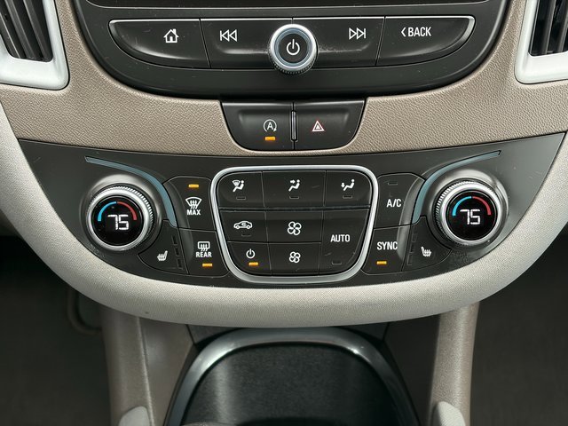 Used 2024 Chevrolet Malibu LT image 23