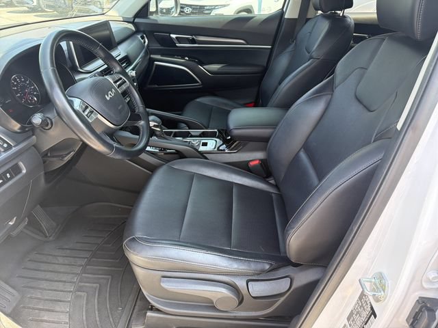 Used 2022 Kia Telluride LX AWD/4WD image 11