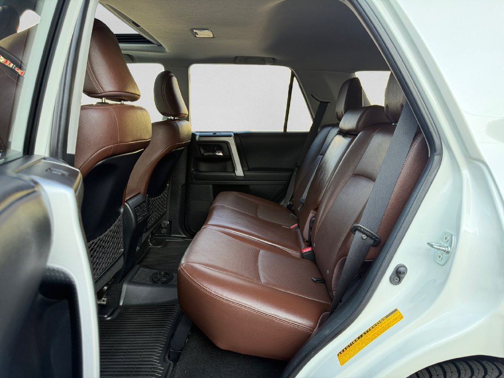 Used 2021 Toyota 4Runner Limited AWD/4WD image 26