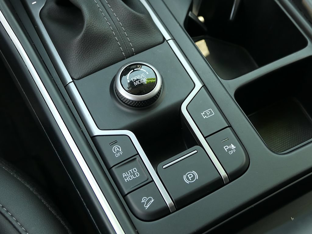 Used 2023 Kia Sorento EX w/ Panoramic Sunroof Package FWD image 23