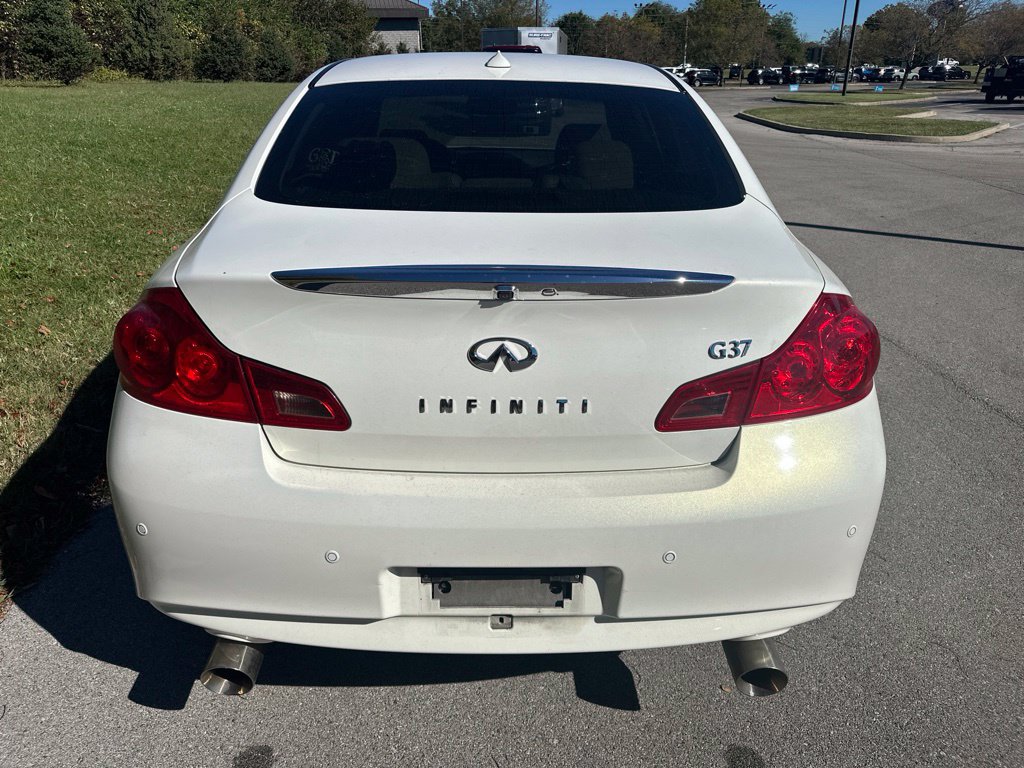 Used 2010 INFINITI G37 Journey w/ Premium Pkg RWD image 10