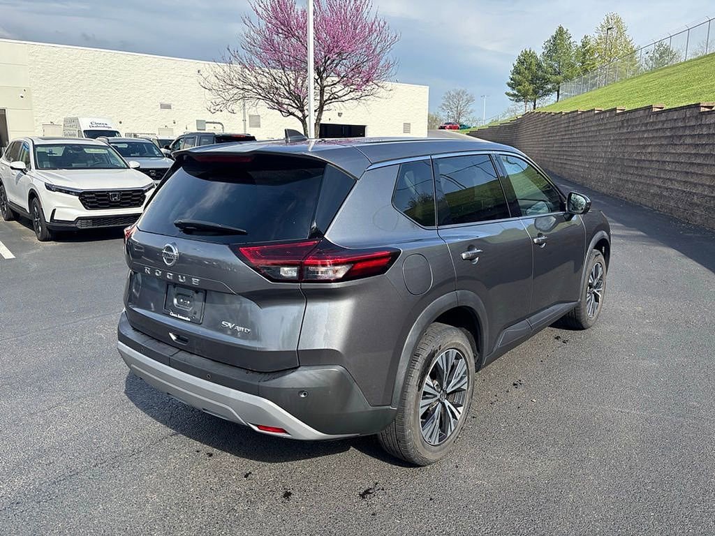 Used 2021 Nissan Rogue SV AWD/4WD image 7