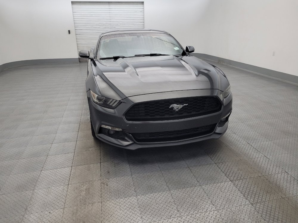 Used 2017 Ford Mustang Premium RWD image 14