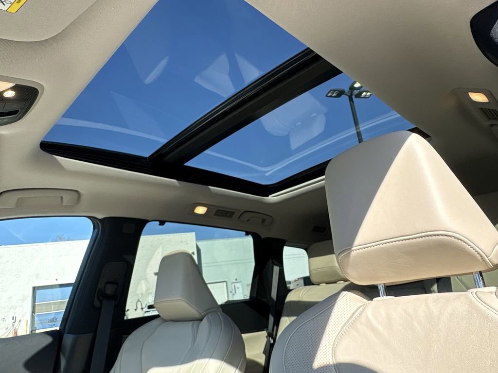 Used 2022 INFINITI QX60 Luxe w/ Cargo Package image 22