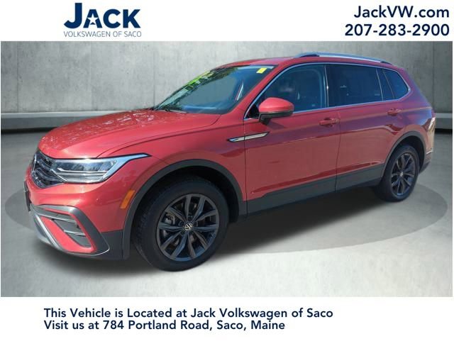 Used 2022 Volkswagen Tiguan SE w/ Panoramic Sunroof Package