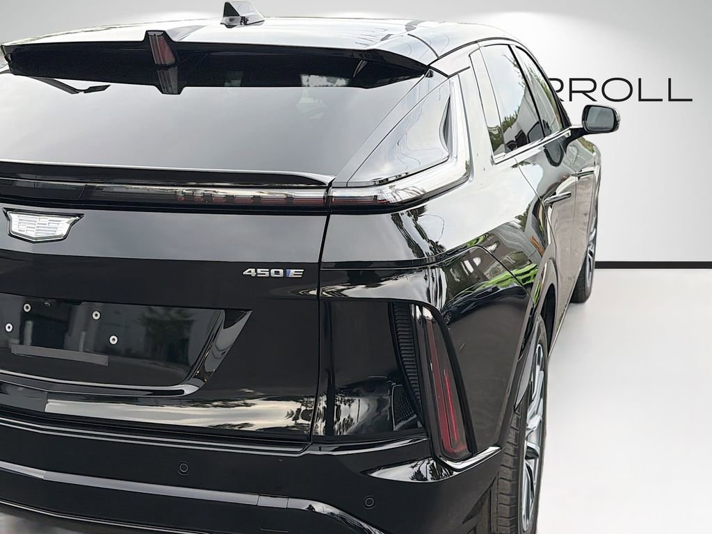 Used 2024 Cadillac Lyriq Sport RWD image 10