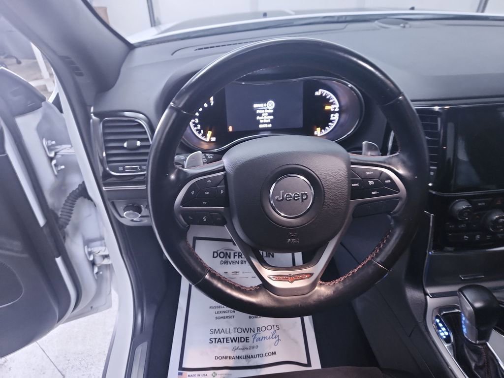 Used 2020 Jeep Grand Cherokee Trailhawk AWD/4WD image 14