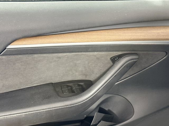 Used 2021 Tesla Model 3 Long Range image 21