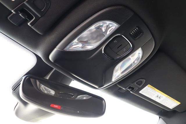 Used 2025 Jeep Compass Limited AWD/4WD image 38