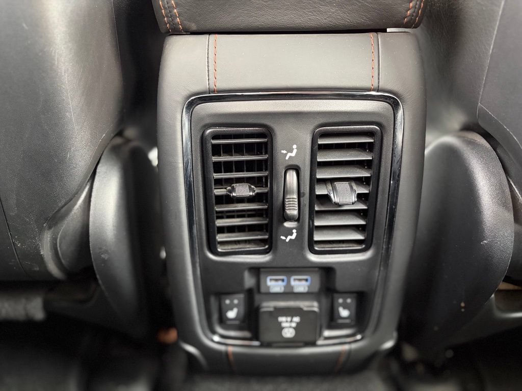 Used 2021 Jeep Grand Cherokee Summit AWD/4WD image 15