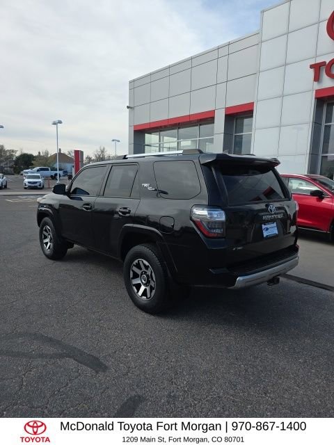Used 2017 Toyota 4Runner TRD Off-Road Premium image 4