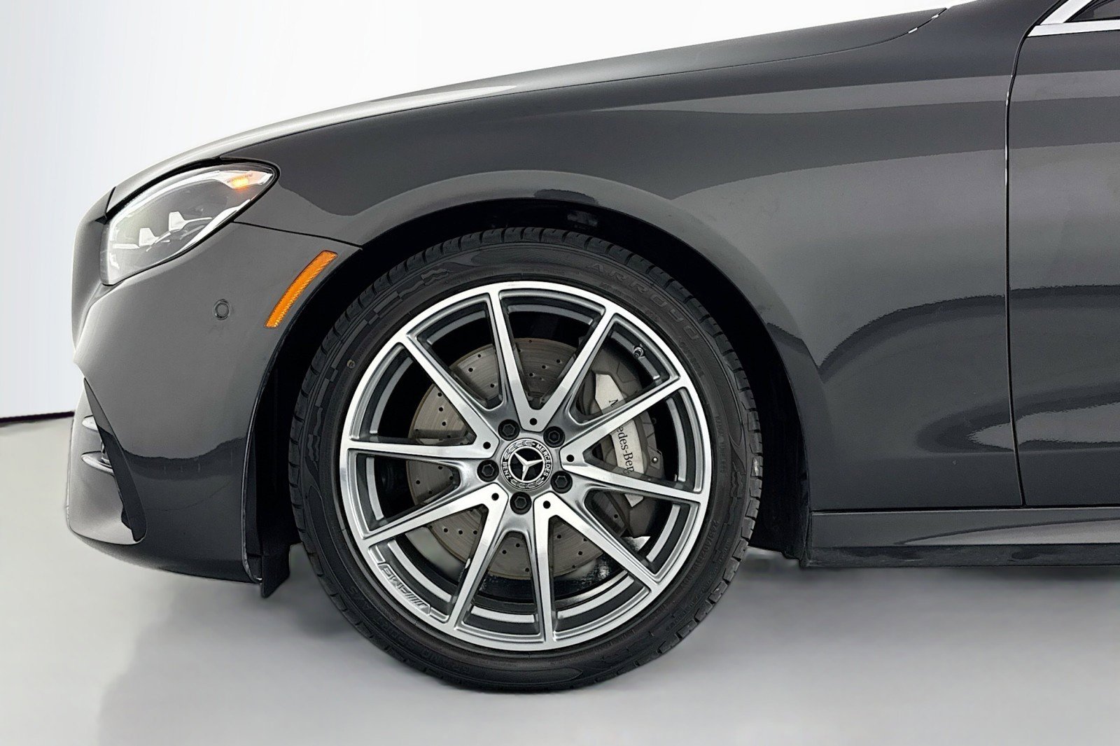 Used 2022 Mercedes-Benz E 350 Sedan image 9