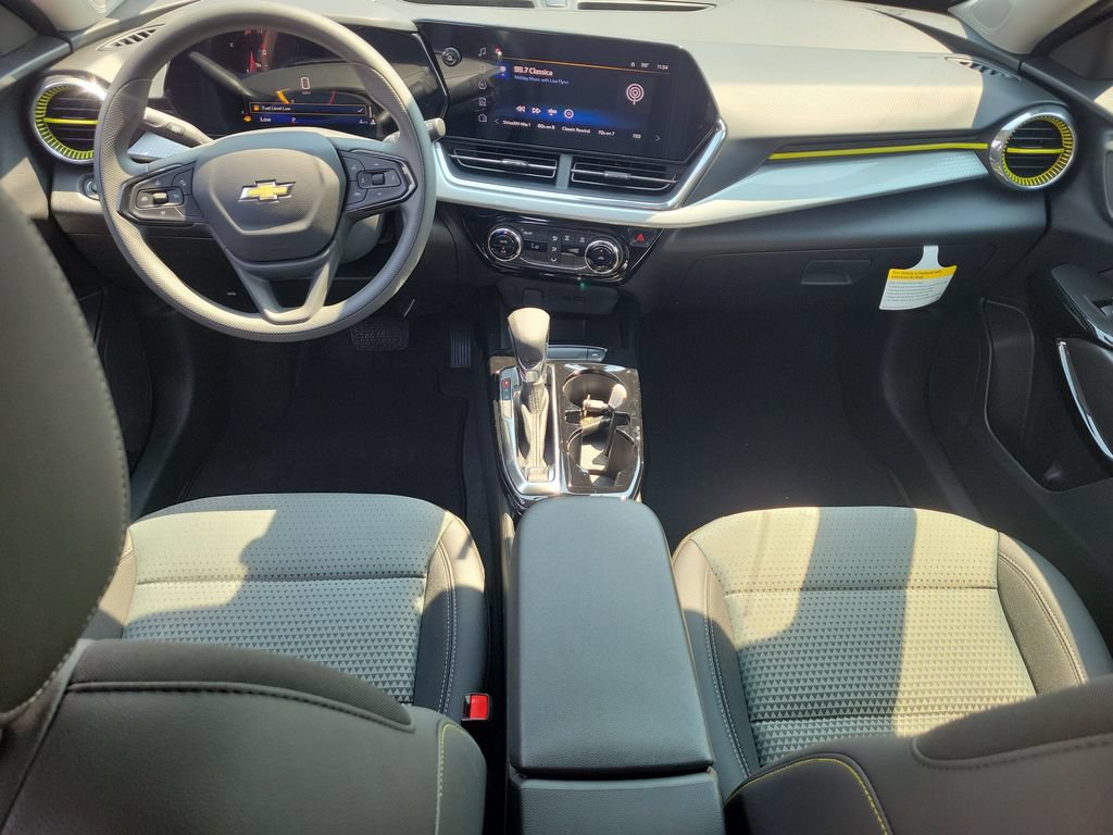 New 2026 Chevrolet Trax LT FWD image 11