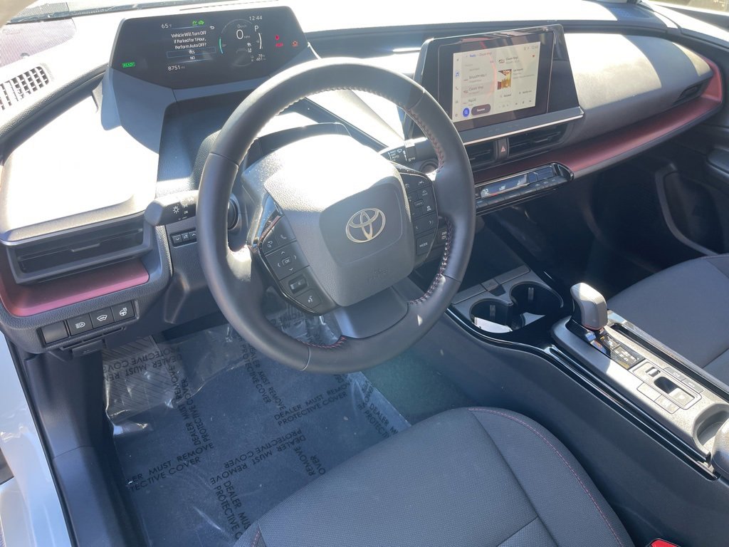 Used 2024 Toyota Prius Prime Premium image 9