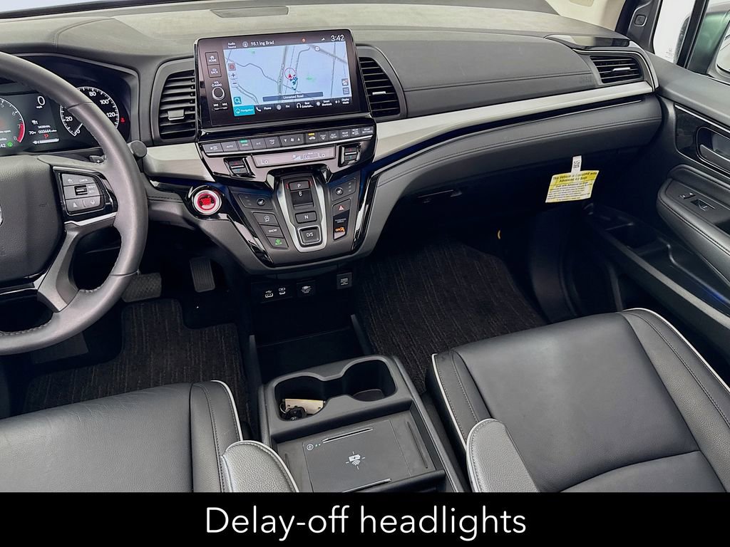 Certified 2026 Honda Odyssey Touring image 31