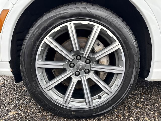 Used 2018 Audi Q7 3.0T Prestige image 16