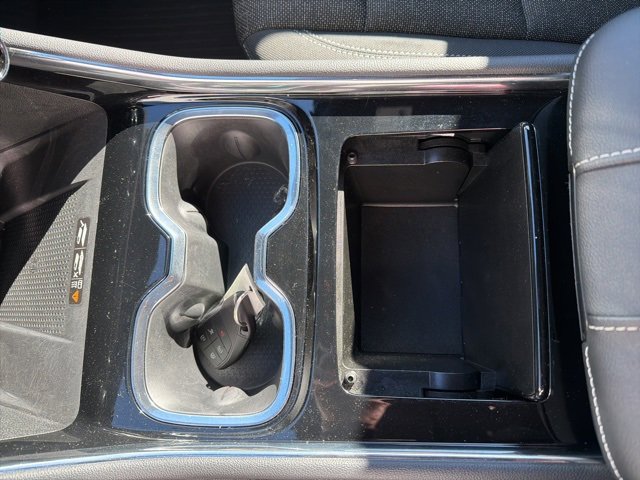 Used 2024 Chevrolet Traverse LT image 18