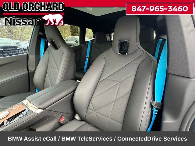 Used 2023 BMW iX xDrive50 w/ Ultimate Package 2 AWD/4WD image 13