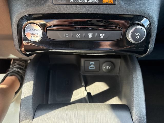 Used 2023 Ford Escape ST-Line Select w/ Tech Pack #2 AWD/4WD image 16