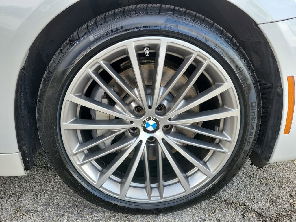 Used 2018 BMW 530i image 11