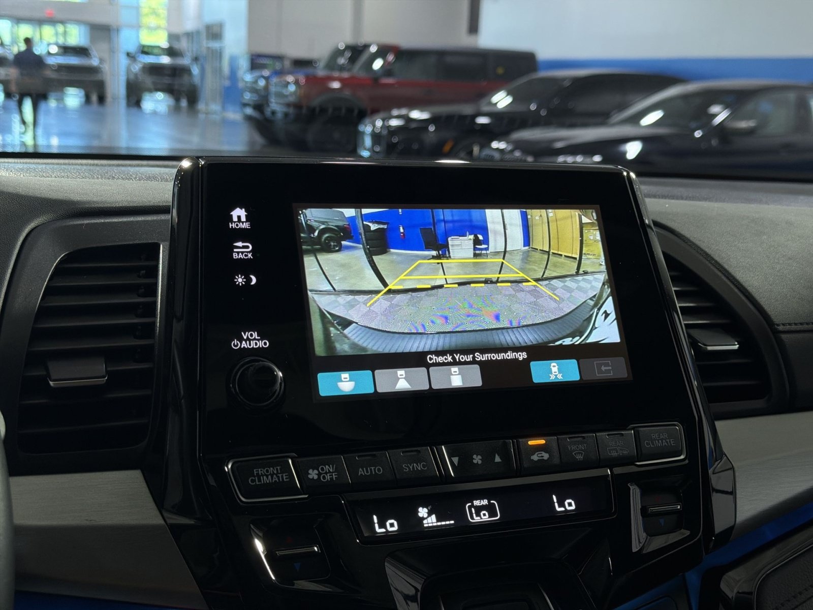 Used 2023 Honda Odyssey Touring image 31