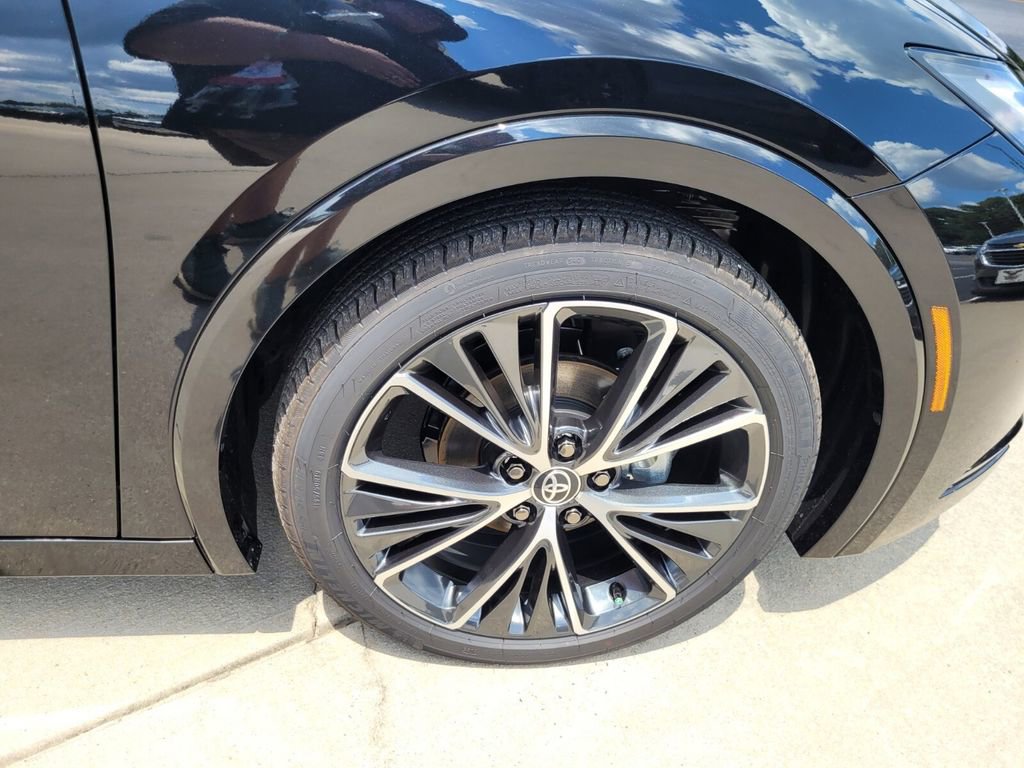 New 2026 Toyota Prius Limited FWD image 13