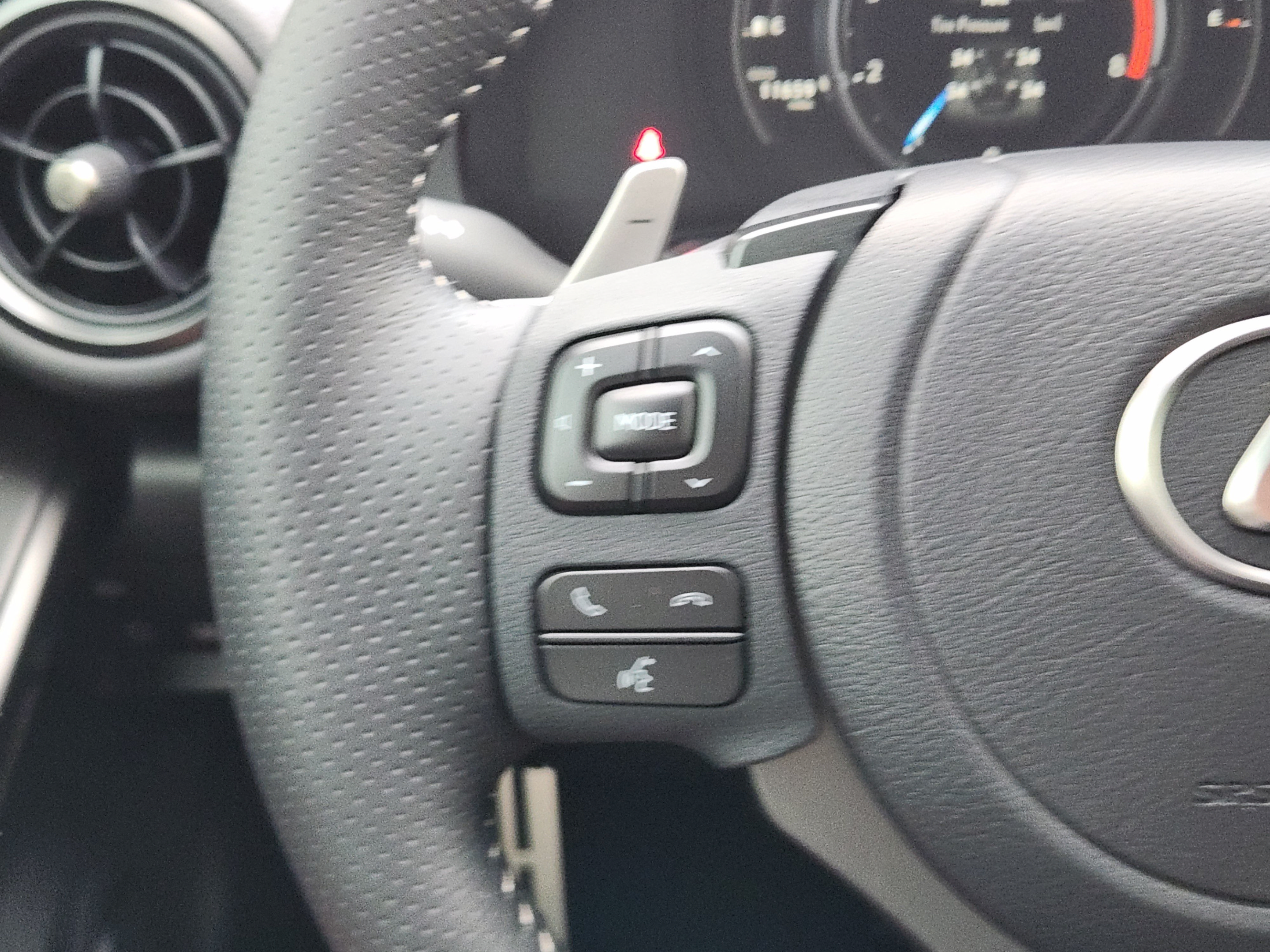 Used 2024 Lexus IS 350 F Sport RWD image 26