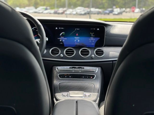 Used 2022 Mercedes-Benz E 53 AMG 4MATIC Sedan image 32