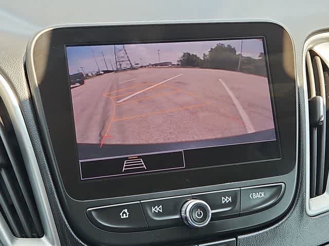 Used 2022 Chevrolet Malibu LS w/ Driver Confidence Package II FWD image 22