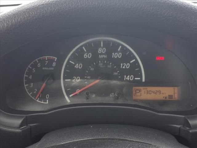Used 2015 Nissan Versa S FWD image 35