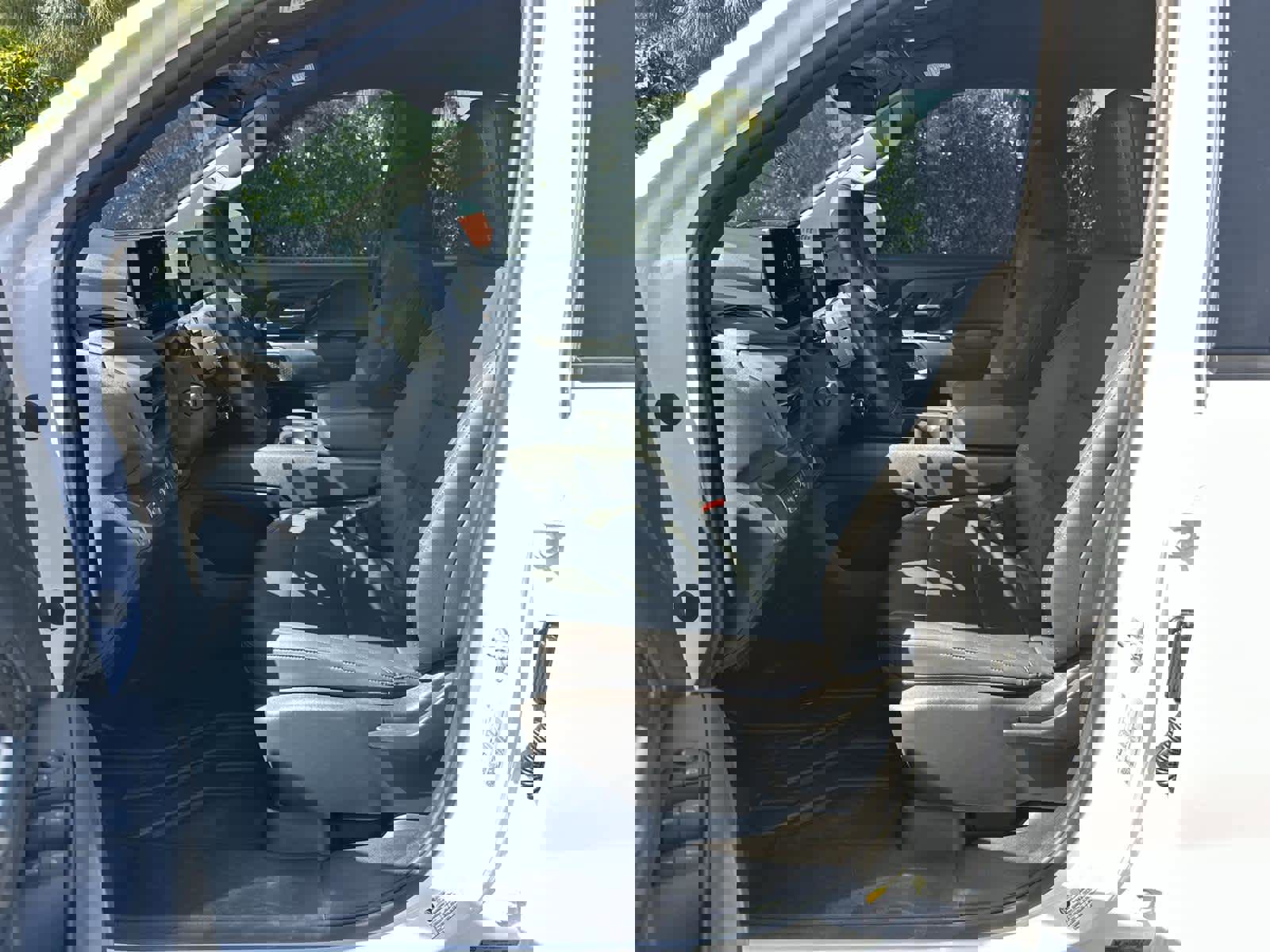 Used 2024 Chevrolet Silverado EV W/T image 10