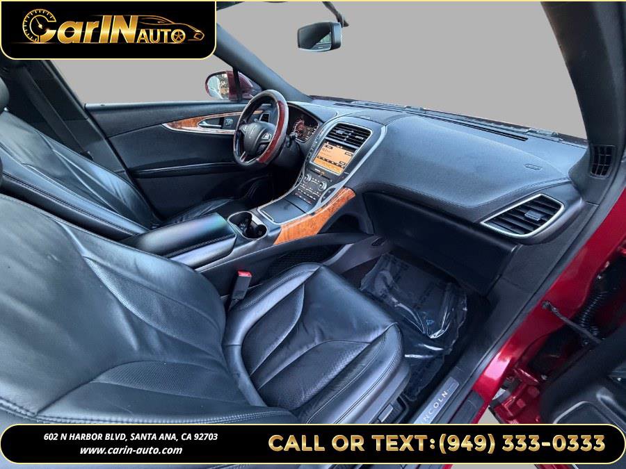 Used 2017 Lincoln MKX Select w/ Select Plus Package image 11