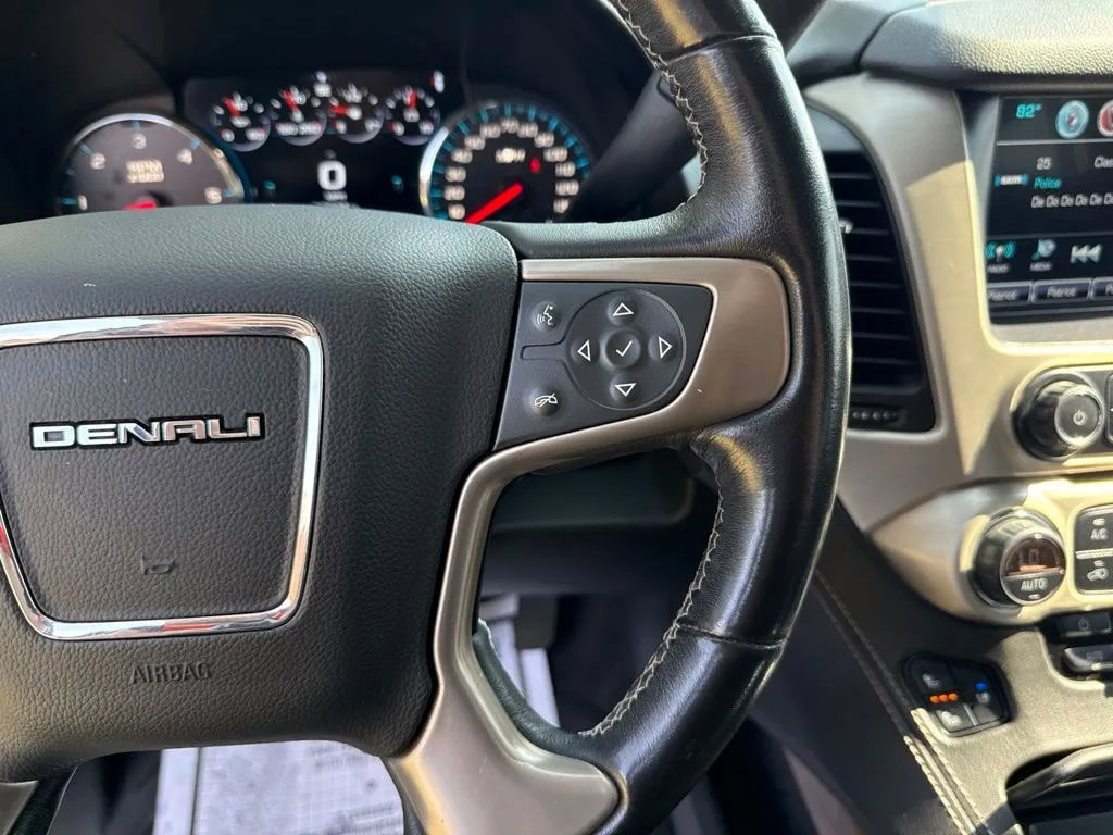 Used 2020 GMC Yukon Denali AWD/4WD image 18