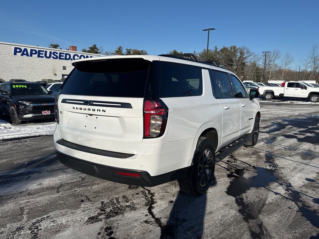 Used 2022 Chevrolet Suburban Z71 image 3