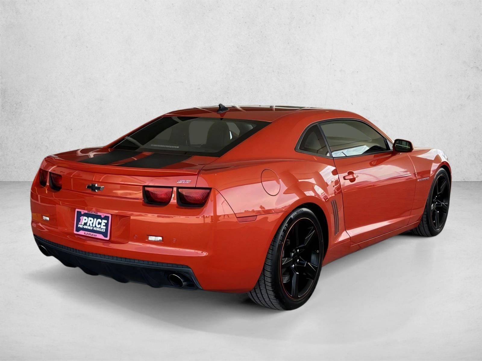 Used 2011 Chevrolet Camaro SS w/ RS Package RWD image 6