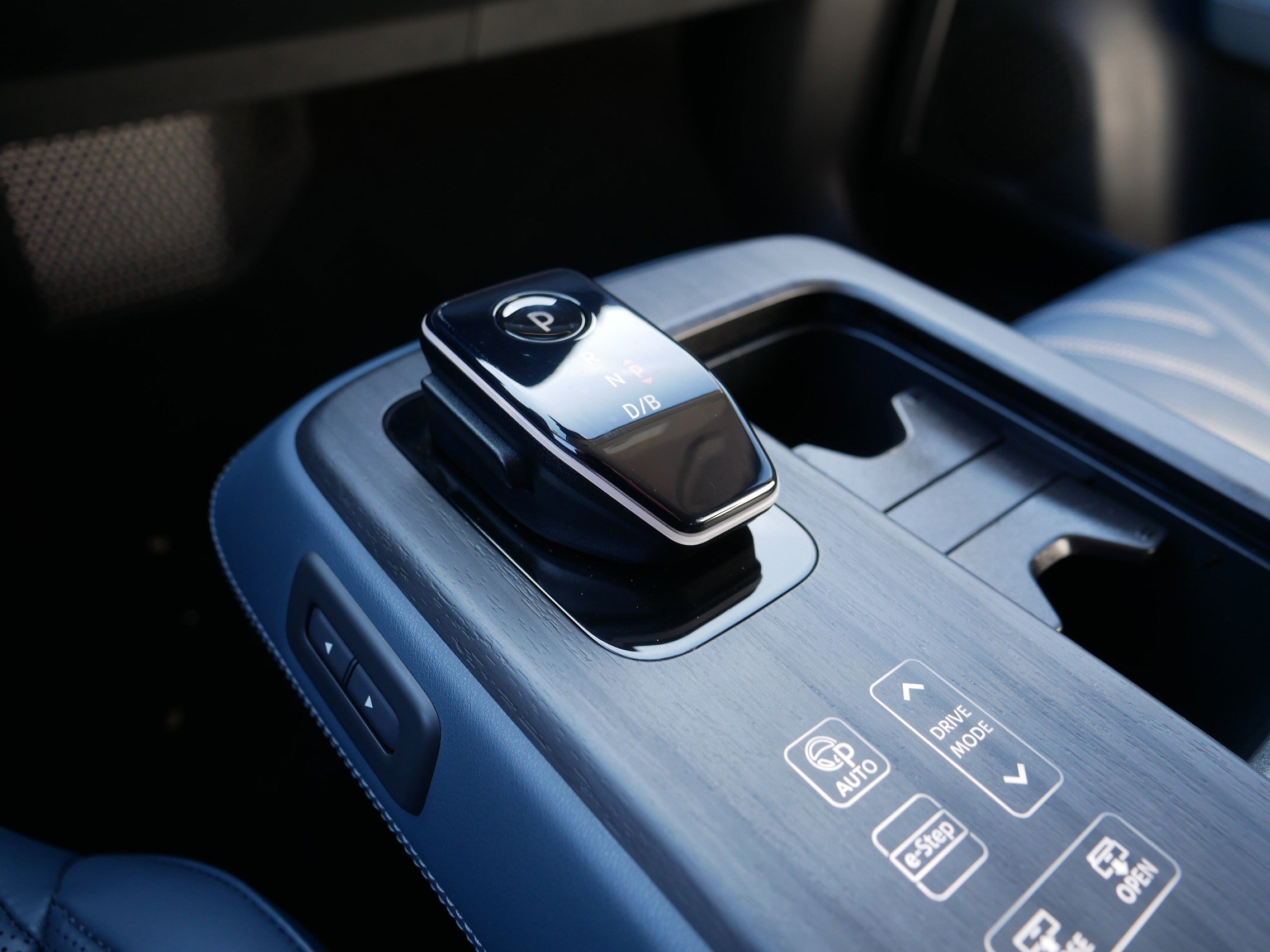 Certified 2023 Nissan Ariya image 24