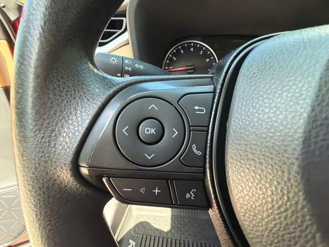 Used 2019 Toyota RAV4 LE FWD image 34