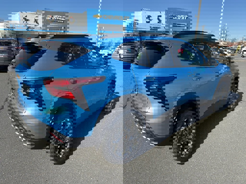 New 2026 Chevrolet Trax LT w/ Driver Confidence Package image 7