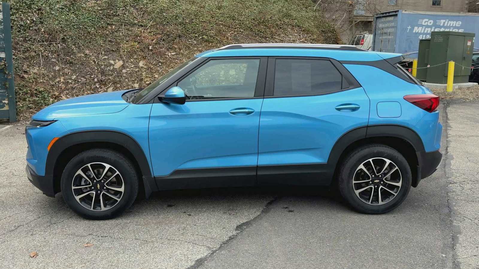 Used 2025 Chevrolet TrailBlazer LT w/ Convenience Package image 5