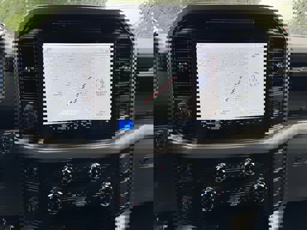 New 2025 Ford F150 XLT w/ Equipment Group 302A MID image 33