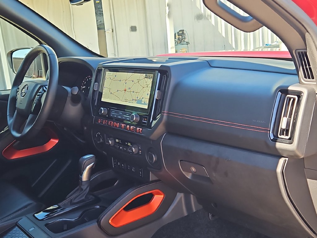 Used 2025 Nissan Frontier PRO-4X w/ Pro Premium Package AWD/4WD image 30