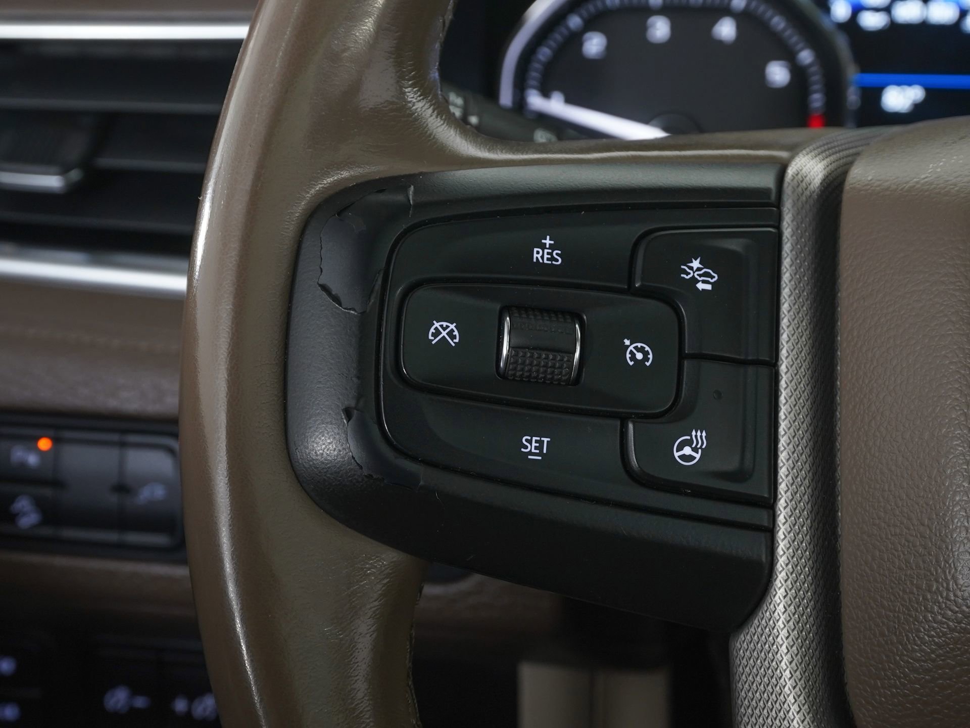 Used 2021 GMC Yukon Denali AWD/4WD image 23