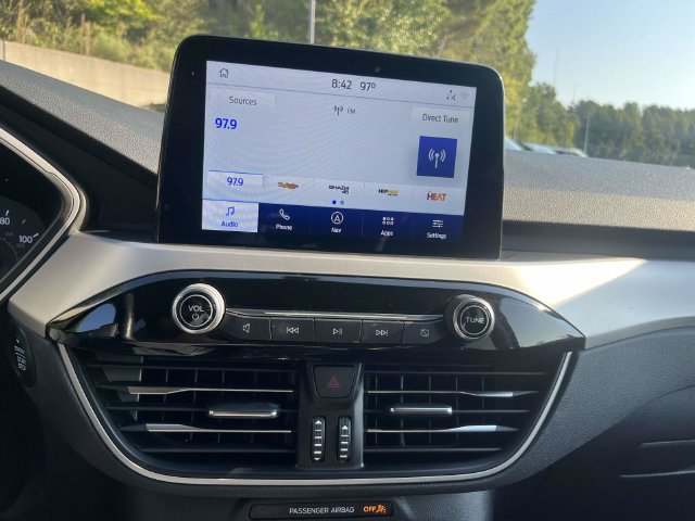 Certified 2020 Ford Escape SEL FWD image 27