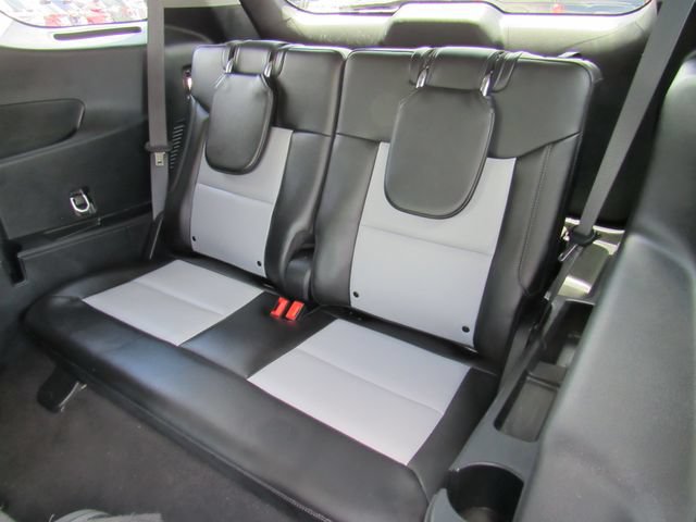 Used 2023 Ford Explorer XLT w/ Equipment Group 202A RWD image 18