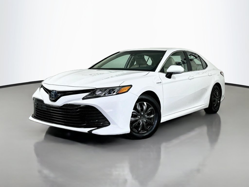 Used 2018 Toyota Camry LE w/ Audio Package FWD image 3