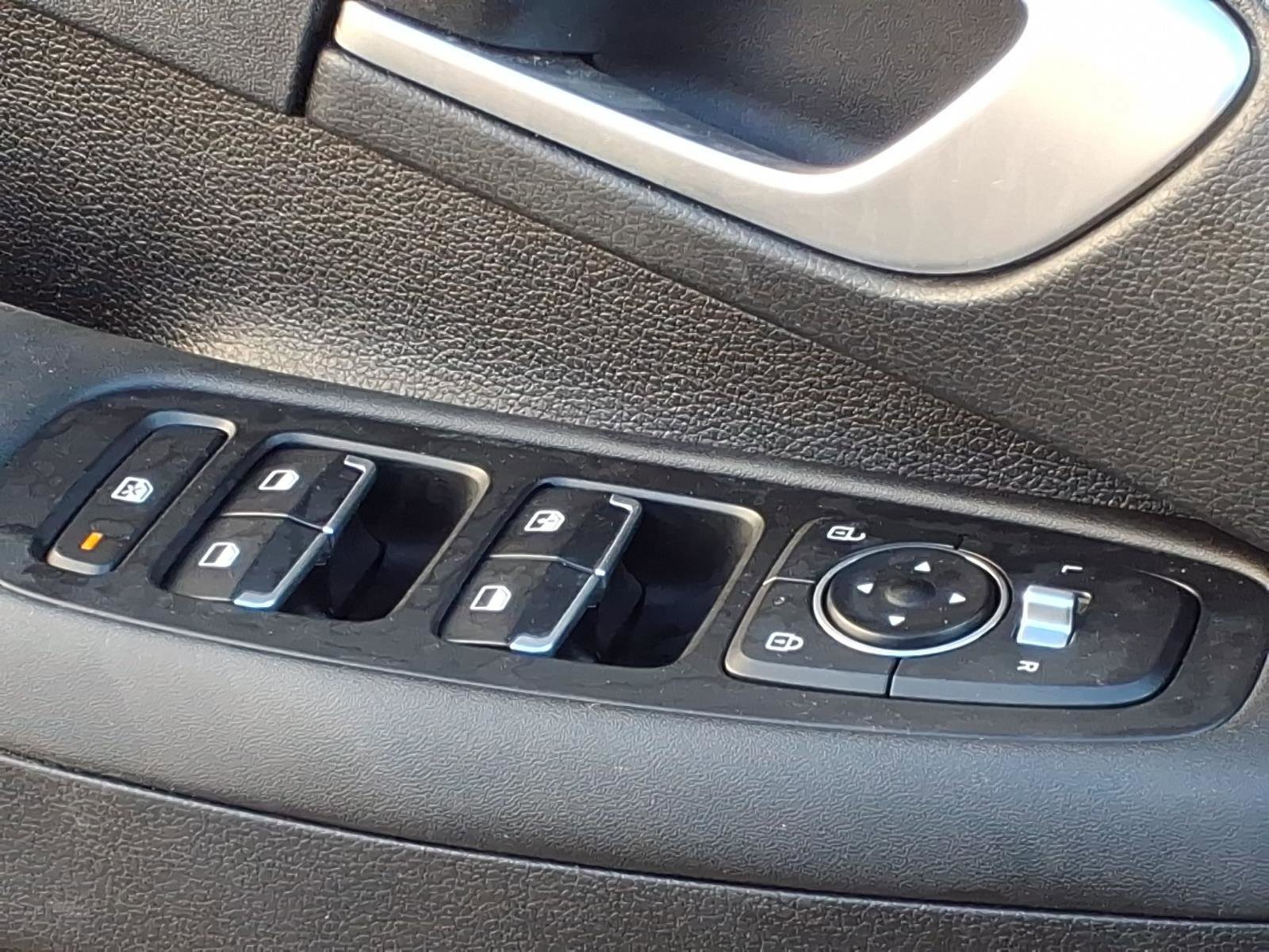 Used 2021 Hyundai Sonata SE image 19