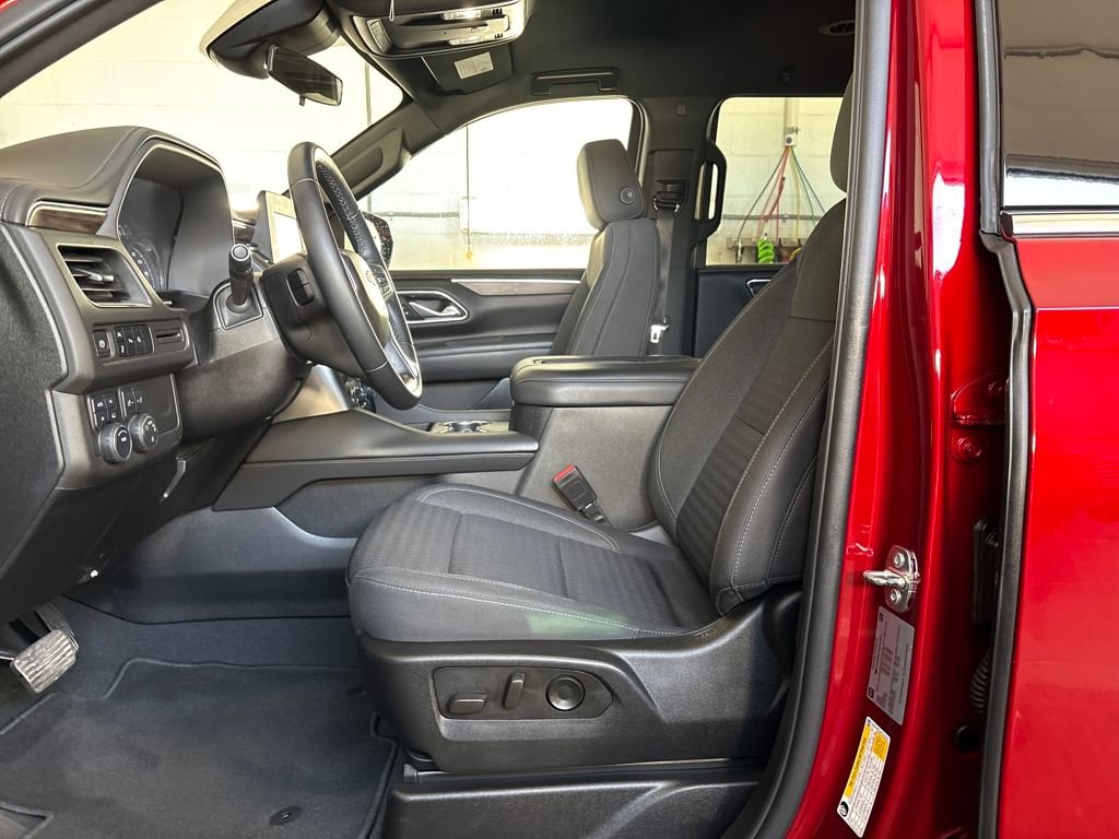 Used 2023 Chevrolet Tahoe LS image 13