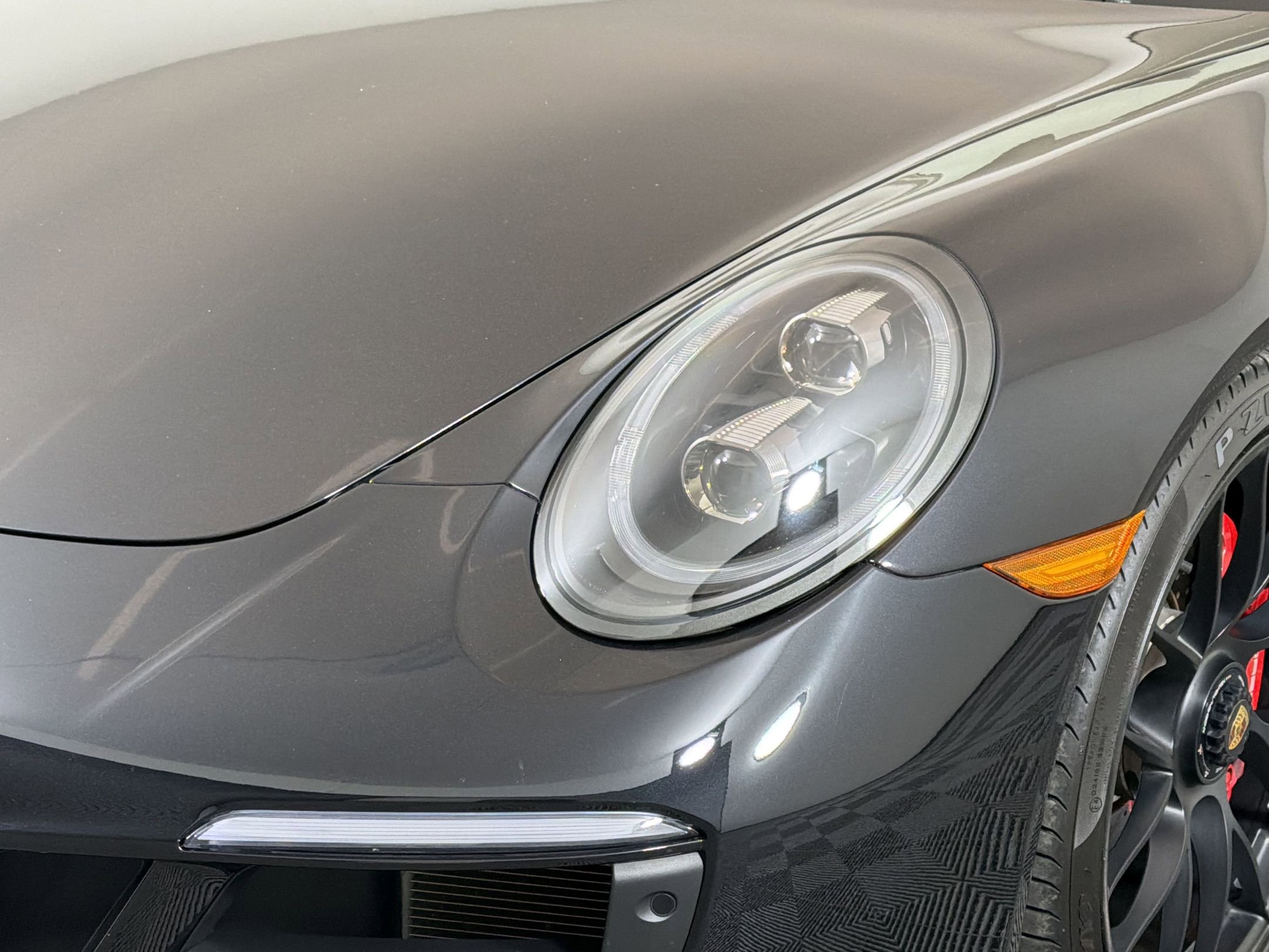 Certified 2019 Porsche 911 Targa 4 GTS AWD/4WD image 13