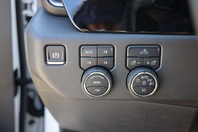 New 2025 Chevrolet Silverado 1500 LT Trail Boss w/ Convenience Package II image 23
